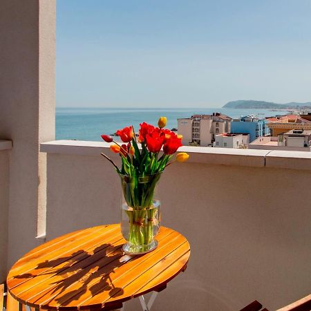 Hotel Alexandra - Beach Front - Healthy Xxl Breakfast & Brunch Until 12 30 - Parking Included Misano Adriatico Εξωτερικό φωτογραφία