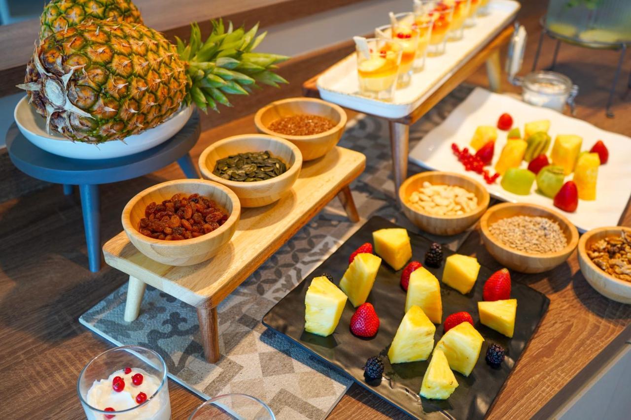 Hotel Alexandra - Beach Front - Healthy Xxl Breakfast & Brunch Until 12 30 - Parking Included Misano Adriatico Εξωτερικό φωτογραφία