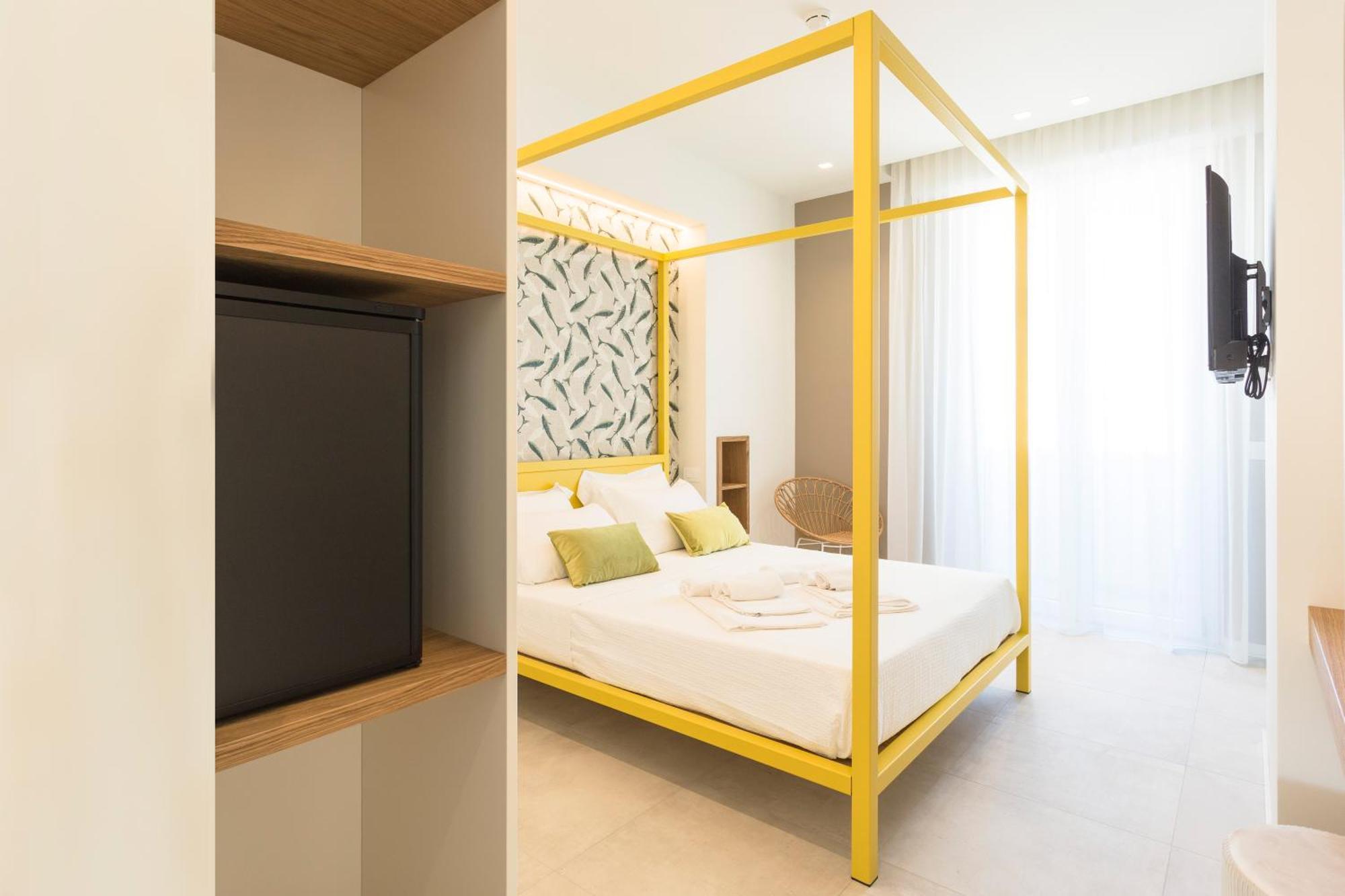 Hotel Alexandra - Beach Front - Healthy Xxl Breakfast & Brunch Until 12 30 - Parking Included Misano Adriatico Εξωτερικό φωτογραφία